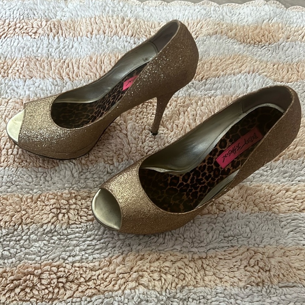 Betsy Johnson Glitter Heels